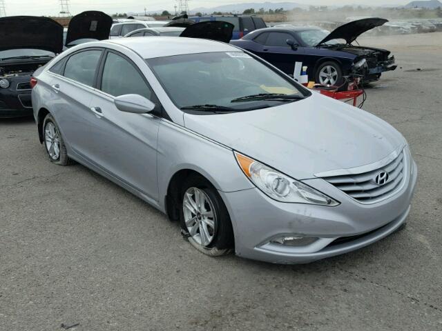 5NPEB4AC3DH663491 - 2013 HYUNDAI SONATA GLS SILVER photo 1