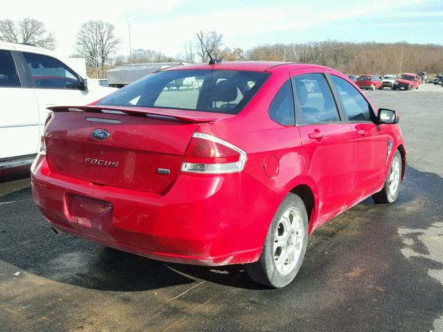 1FAHP35N18W167146 - 2008 FORD FOCUS SE RED photo 4