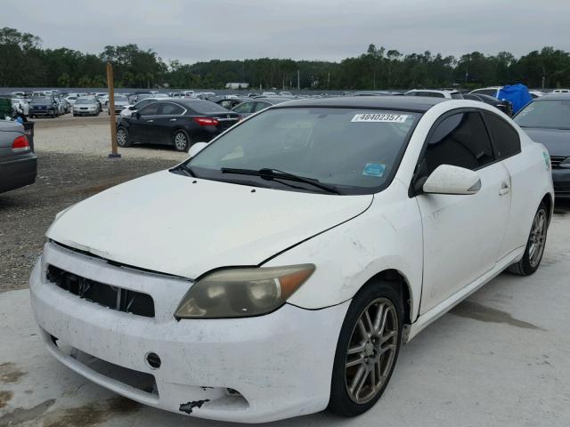 JTKDE177560076262 - 2006 TOYOTA SCION TC WHITE photo 2