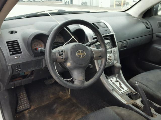 JTKDE177560076262 - 2006 TOYOTA SCION TC 白色 照片 9