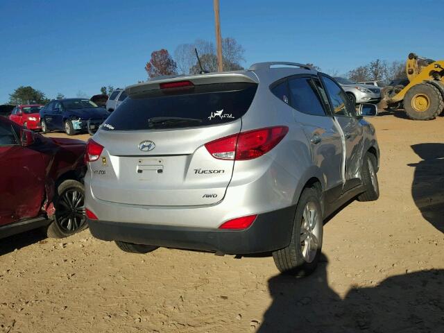 KM8JUCAC6AU032749 - 2010 HYUNDAI TUCSON GLS SILVER photo 4