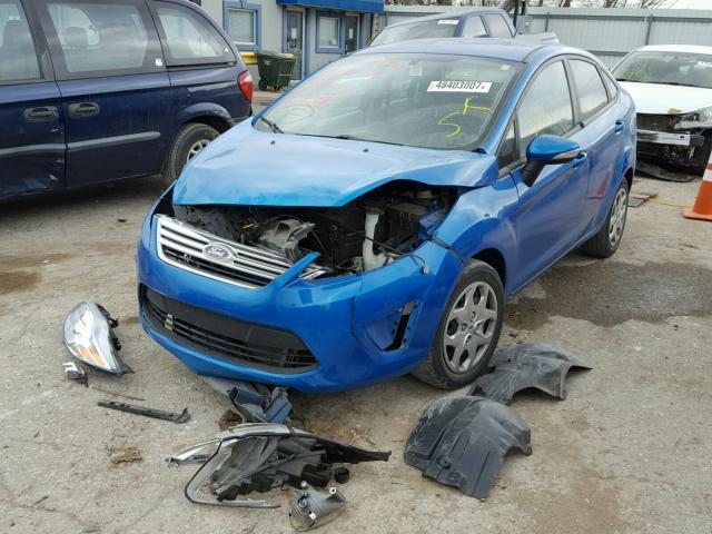 3FADP4BJ4DM118992 - 2013 FORD FIESTA SE BLUE photo 2