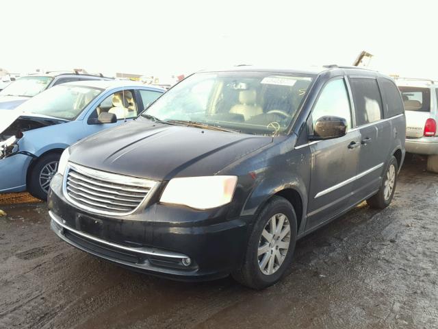 2C4RC1BG8ER125002 - 2014 CHRYSLER TOWN & COU BLACK photo 2