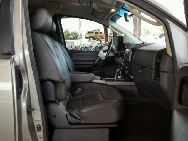 1N6BA06C98N306083 - 2008 NISSAN TITAN XE TAN photo 5