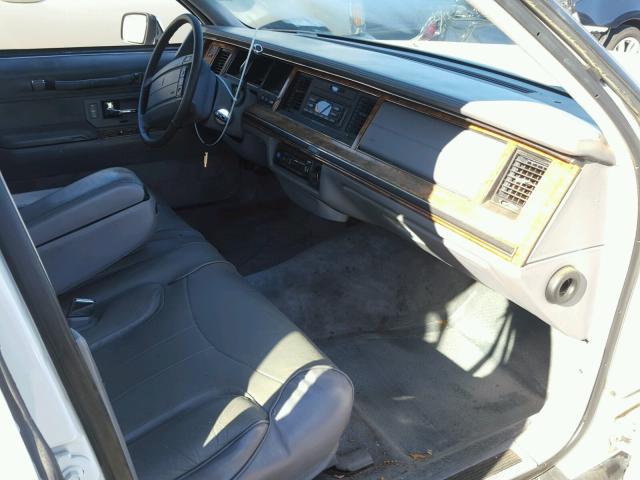 1LNLM82W8PY767832 - 1993 LINCOLN TOWN CAR S WHITE photo 5