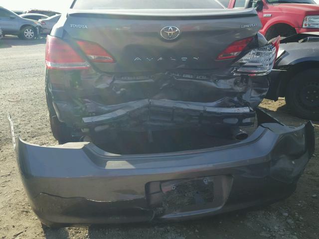 4T1BK36B86U148830 - 2006 TOYOTA AVALON XL Сұр фото 9