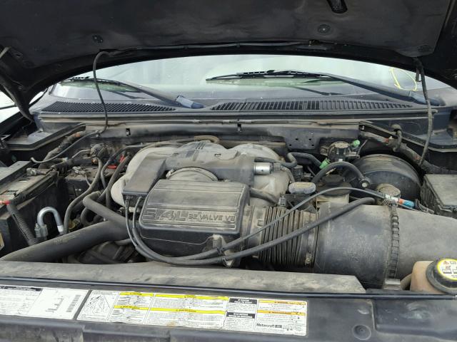 5LMFU28R62LJ16097 - 2002 LINCOLN NAVIGATOR BLACK photo 7