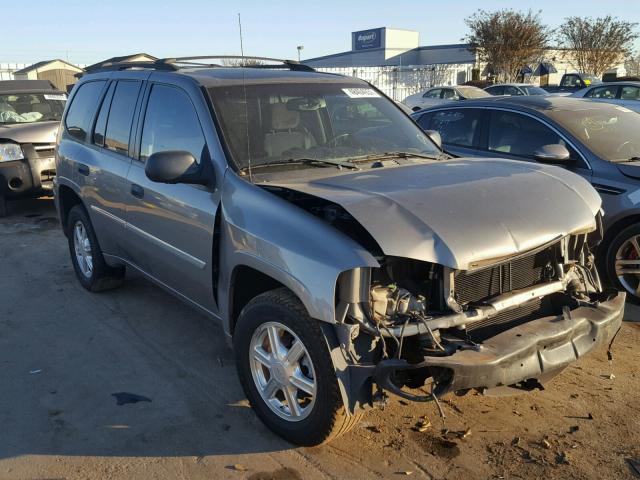 1GKDT13S482108203 - 2008 GMC ENVOY GRAY photo 1