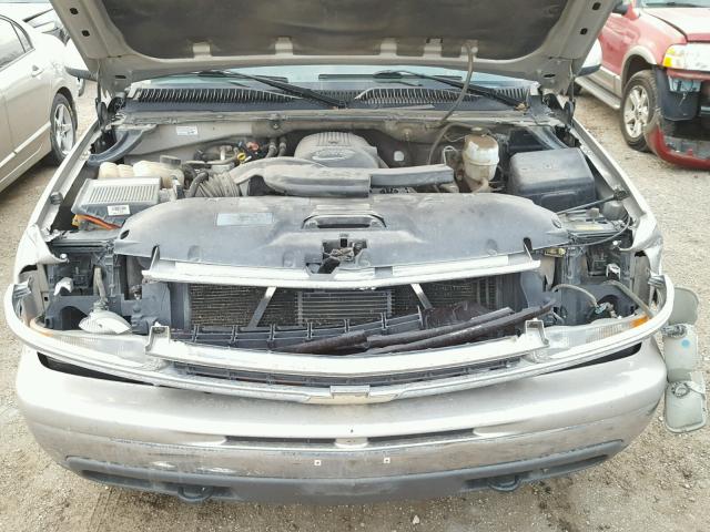 1GNFK16Z54J330725 - 2004 CHEVROLET SUBURBAN K SILVER photo 9