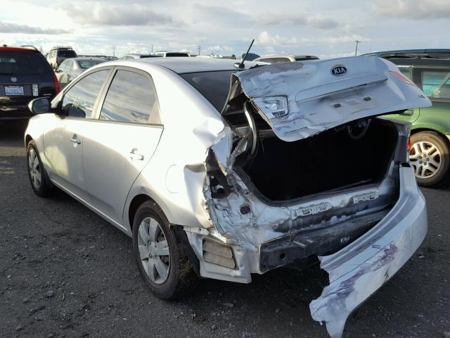 KNAFU4A2XA5245315 - 2010 KIA FORTE EX SILVER photo 3