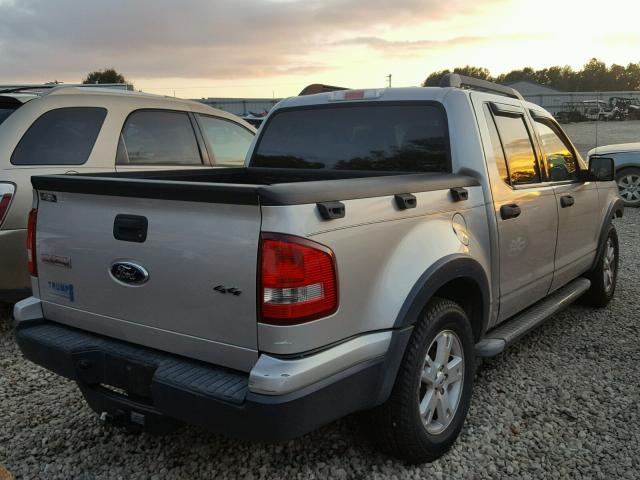 1FMEU51K77UA12037 - 2007 FORD EXPLORER S GRAY photo 4