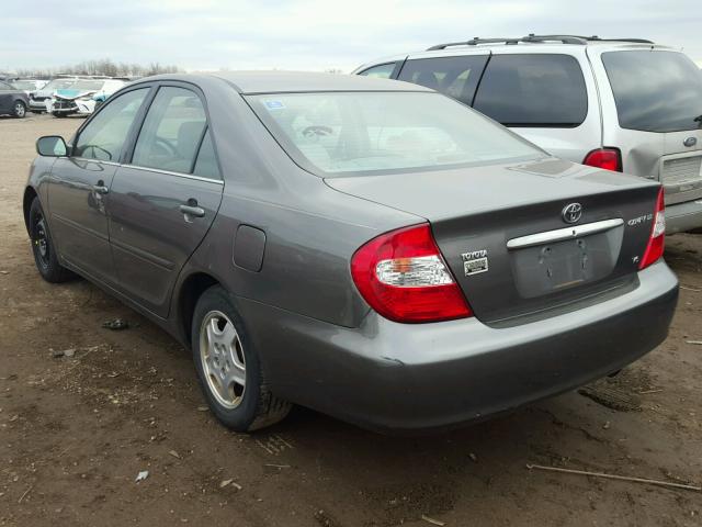 4T1BF30K63U546224 - 2003 TOYOTA CAMRY LE GRAY photo 3