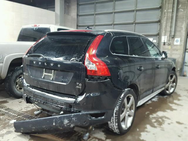 YV4902DZ3D2427417 - 2013 VOLVO XC60 T6 BLACK photo 4