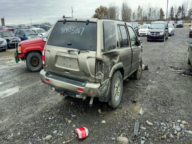 JN8DR09YX4W900878 - 2004 NISSAN PATHFINDER BROWN photo 4