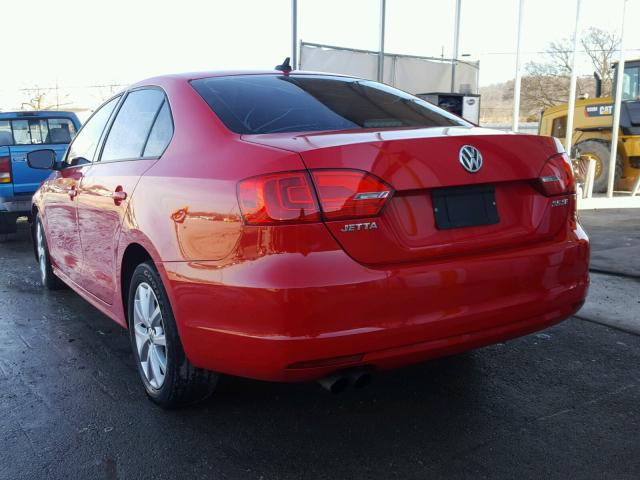 3VWDZ7AJ6BM400374 - 2011 VOLKSWAGEN JETTA SE RED photo 3