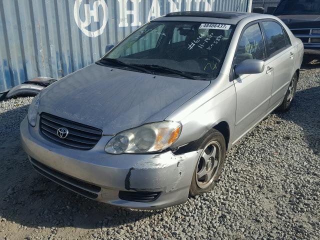 2T1BR38E33C095891 - 2003 TOYOTA COROLLA CE SILVER photo 2