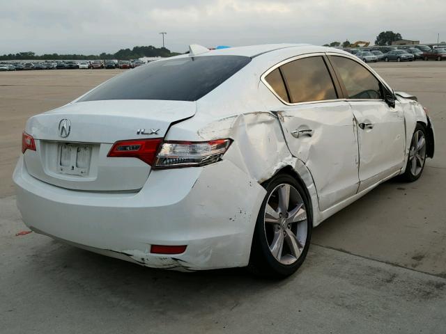 19VDE1F52EE013691 - 2014 ACURA ILX 20 PRE WHITE photo 4