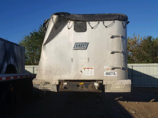 1E1D2M28XFR052118 - 2015 UTILIMASTER TRAILER 银色 照片 2