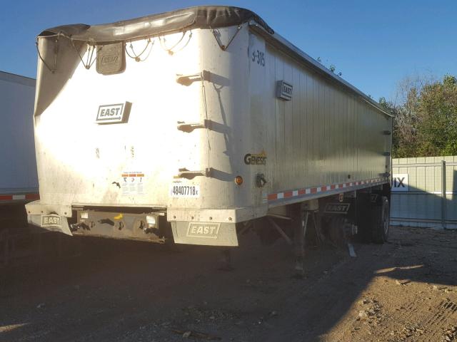 1E1D2M28XFR052118 - 2015 UTILIMASTER TRAILER 银色 照片 3