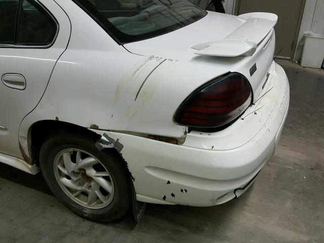 1G2NF52E44M539847 - 2004 PONTIAC GRAND AM WHITE photo 9