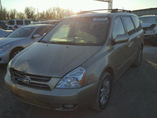 KNDMB233066088518 - 2006 KIA SEDONA EX GOLD photo 2