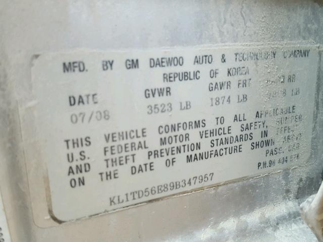 KL1TD56E89B347957 - 2009 CHEVROLET AVEO LS SILVER photo 10