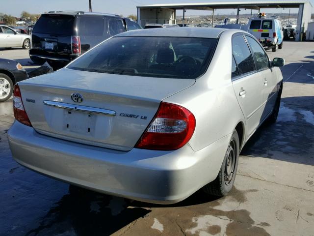 JTDBE32K630232875 - 2003 TOYOTA CAMRY LE SILVER photo 4