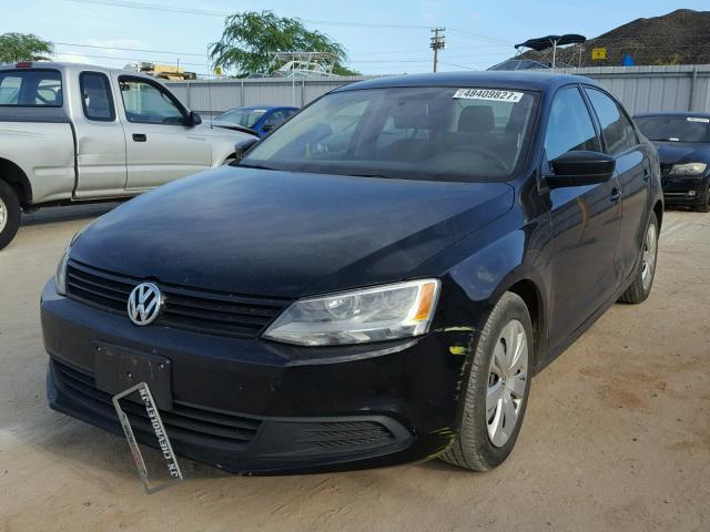 3VW2K7AJ2DM382146 - 2013 VOLKSWAGEN JETTA BASE BLACK photo 2