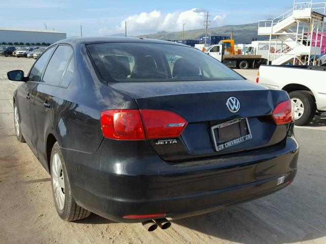 3VW2K7AJ2DM382146 - 2013 VOLKSWAGEN JETTA BASE შავი ფოტო 3