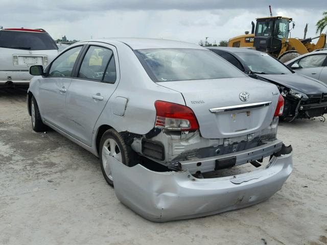 JTDBT923X71155400 - 2007 TOYOTA YARIS SILVER photo 3