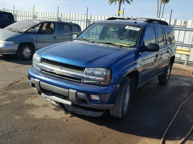 1GNES16S056163385 - 2005 CHEVROLET TRAILBLAZE BLUE photo 2