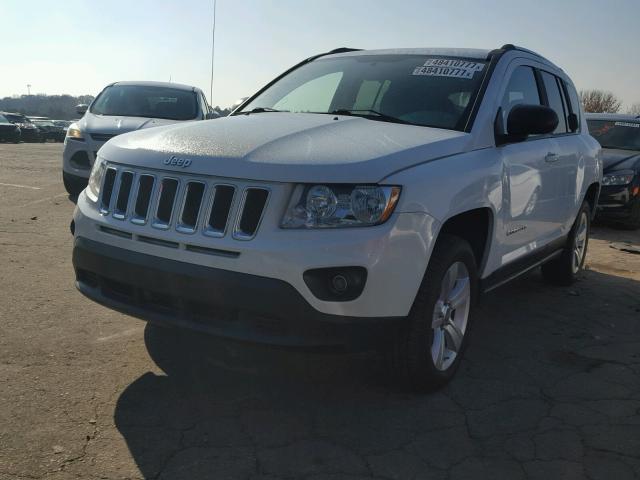 1C4NJCBAXCD504112 - 2012 JEEP COMPASS SP თეთრი ფოტო 2