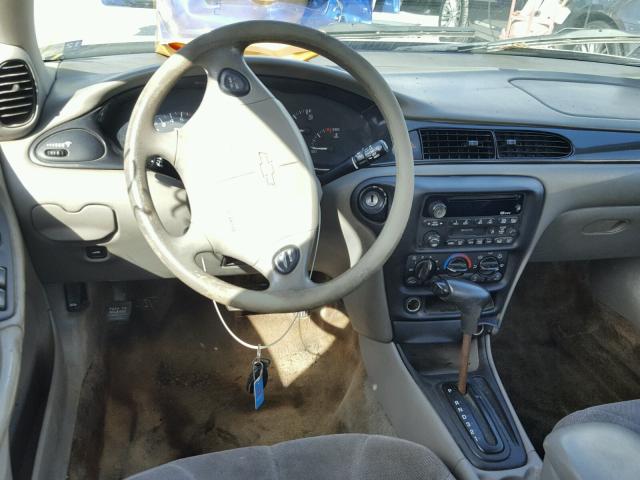 1G1ND52J12M660968 - 2002 CHEVROLET MALIBU SILVER photo 9