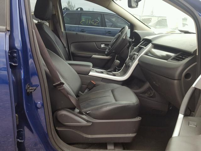 2FMDK3GC4DBC74203 - 2013 FORD EDGE SE BLUE photo 5