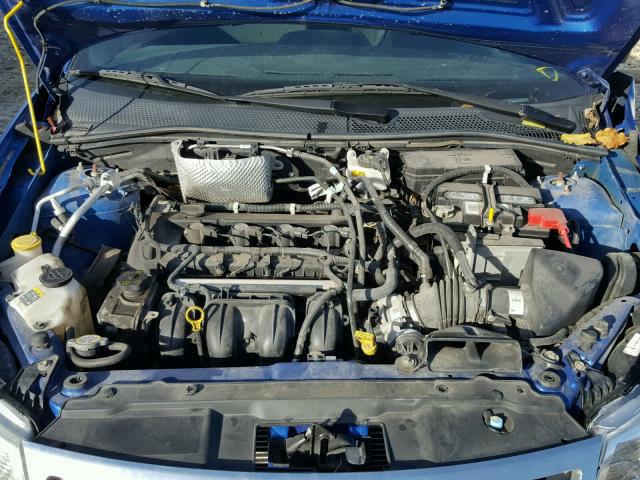 1FAHP3FN8AW118367 - 2010 FORD FOCUS SE BLUE photo 7