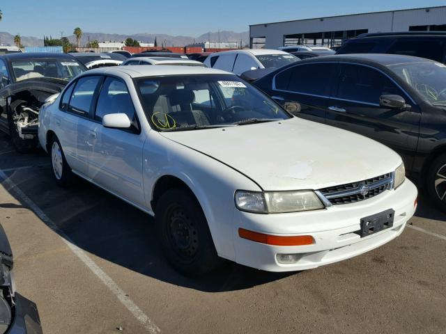 JN1CA21D7XT813063 - 1999 NISSAN MAXIMA GLE WHITE photo 1