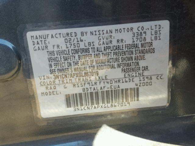 3N1CN7APXGL867019 - 2016 NISSAN VERSA S GRAY photo 10