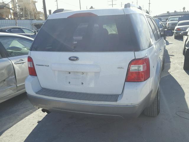 1FMDK02157GA27550 - 2007 FORD FREESTYLE WHITE photo 4