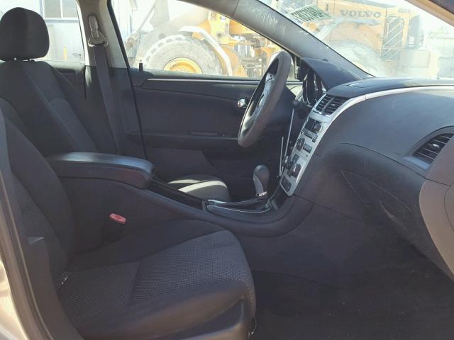 1G1ZH57BX94264720 - 2009 CHEVROLET MALIBU 1LT 金色 照片 5