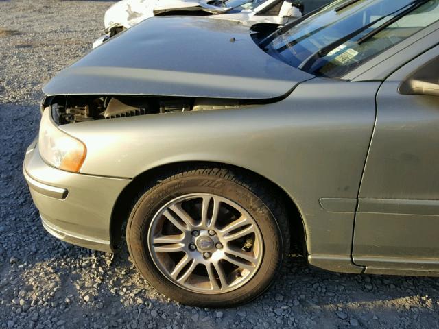 YV1RH592572611426 - 2007 VOLVO S60 2.5T GREEN photo 9