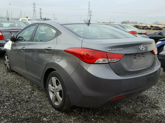 5NPDH4AE4DH409770 - 2013 HYUNDAI ELANTRA GL GRAY photo 3