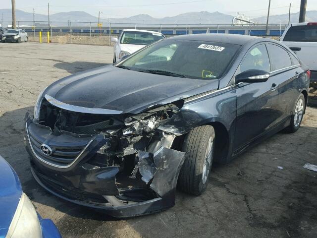 5NPEB4AC4EH867735 - 2014 HYUNDAI SONATA GLS BLUE photo 2