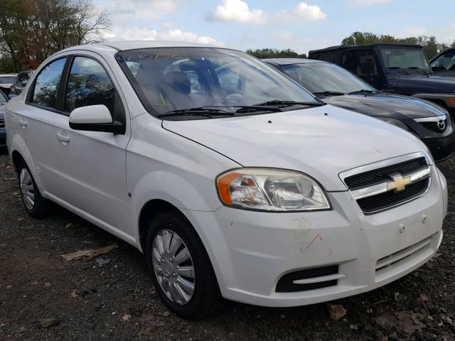 KL1TD56E49B317595 - 2009 CHEVROLET AVEO LS WHITE photo 1