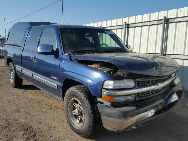 2GCEC19T521286287 - 2002 CHEVROLET SILVERADO BLUE photo 1