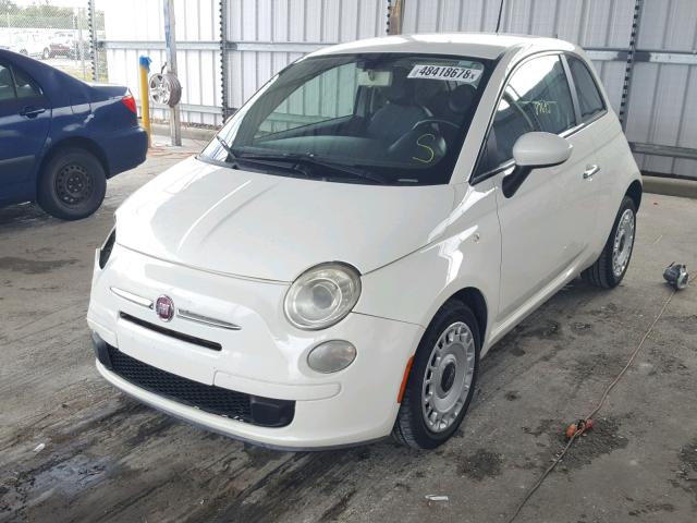 3C3CFFAR4CT186844 - 2012 FIAT 500 POP WHITE photo 2