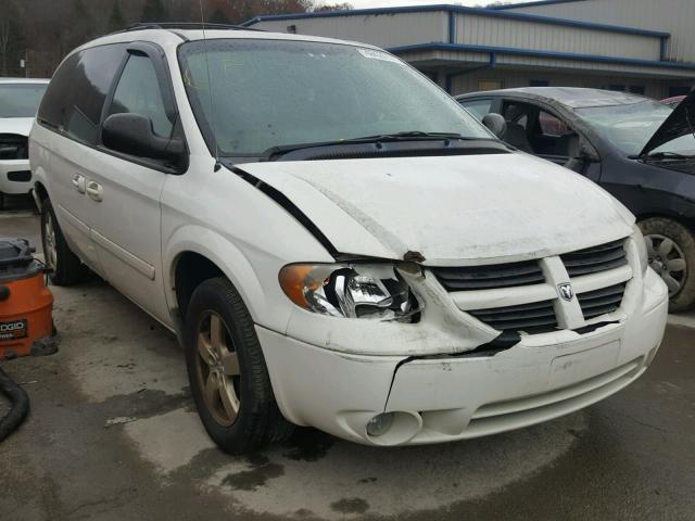 2D4GP44L67R118871 - 2007 DODGE GRAND CARA WHITE photo 1