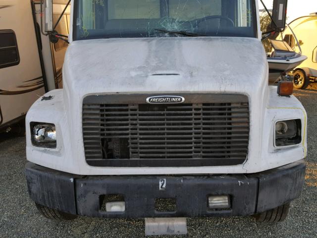 1FVABSAK71HJ27426 - 2001 FREIGHTLINER MEDIUM CON WHITE photo 7