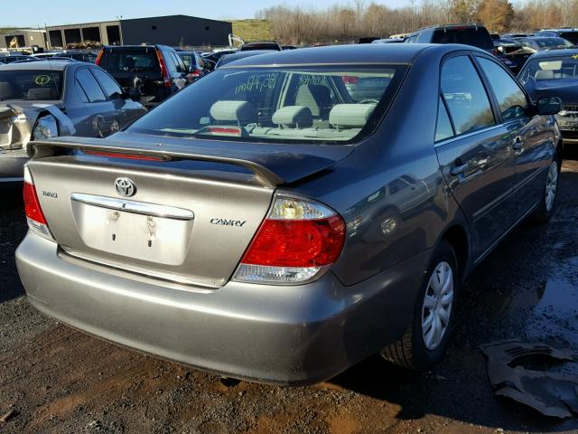 4T1BE32K75U961541 - 2005 TOYOTA CAMRY LE 灰色 照片 4