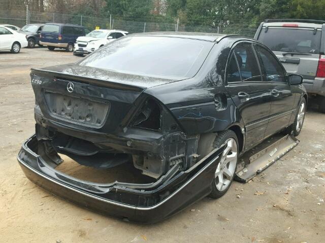 WDBRF52H37A940026 - 2007 MERCEDES-BENZ C 230 BLACK photo 4