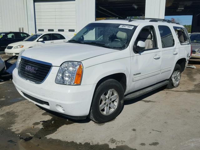 1GKUCCE05AR145295 - 2010 GMC YUKON SLT WHITE photo 2